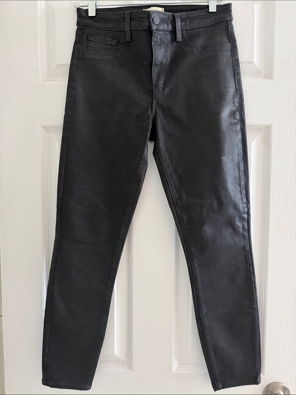 L'AGENCE coated skinny jeans featuring a leather-like black
SZ : 27